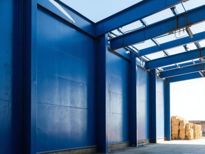 Огнезащитная краска по металлу: купить для металлоконструкций с сертификатом КМ1/КМ2