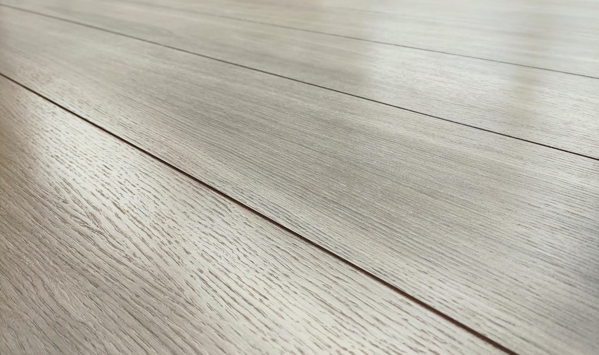 Огнезащитная обработка террасной доски – купить лак КЕРАМ КМ1