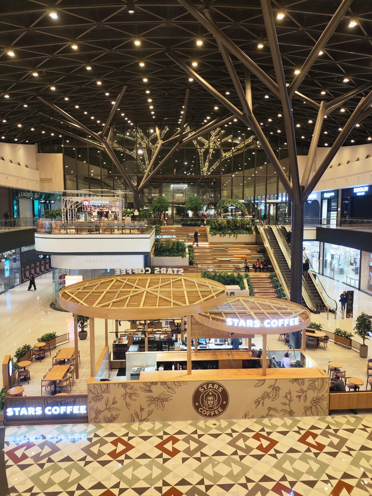 Огнезащитная обработка торговых центров Москвы – комплексная безопасность с лаком КЕРАМ КМ1